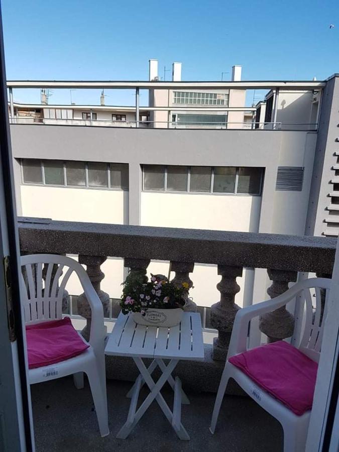 Soba Marinko Hotel Rijeka Bagian luar foto
